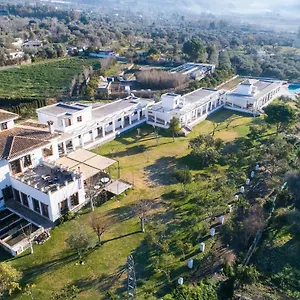 Taray Botanico Hotel